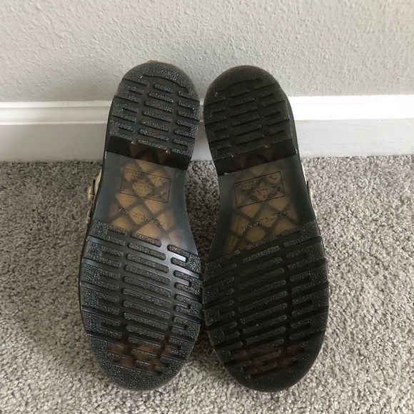 Floral Mash-Up Dr. Martens Mary Janes Docs size 8 leather Parchment Beige - Picture 5 of 6